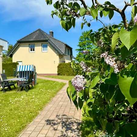 Hébergement de vacances Seehund Feriendoppelhaus 